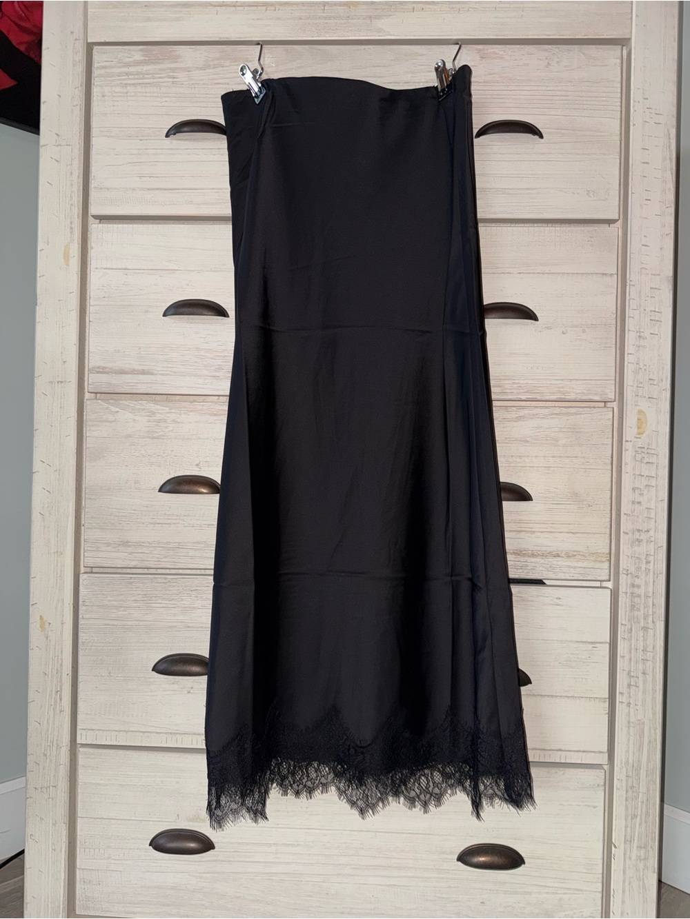 Joie Black Lace-Trim Satin skirt